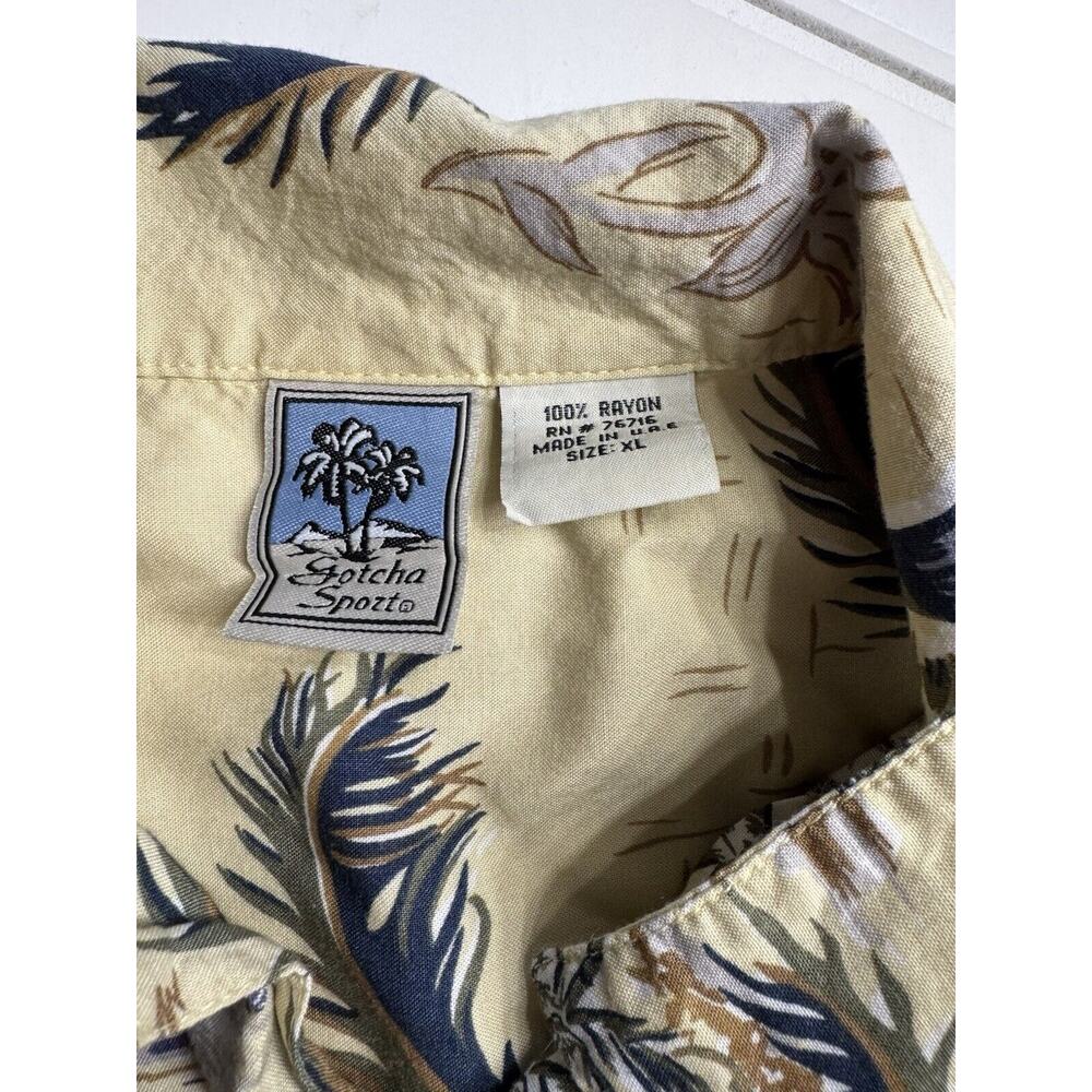 Gotcha Sport Vintage Short Sleeve Button Front Hawaiian Shirt XL Men’s Yellow - Picture 3 of 5